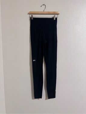 Under Armour Black Fitted Performance leggings